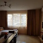 Apartment Veleka *