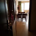 Veleka Apartment *