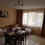 Apartment Veleka *