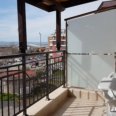 Veleka شقة